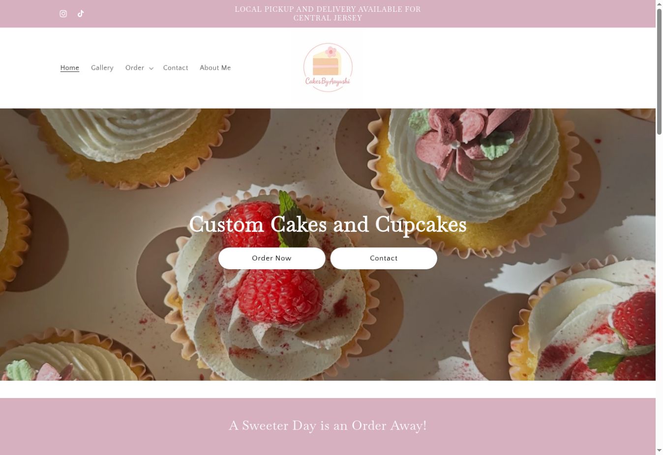 Actual Cakes by Aayushi homepage with its custom cake ordering links